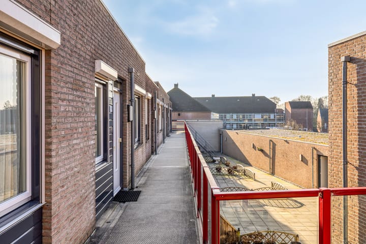 Photo 5 of Postelstraat 12-B