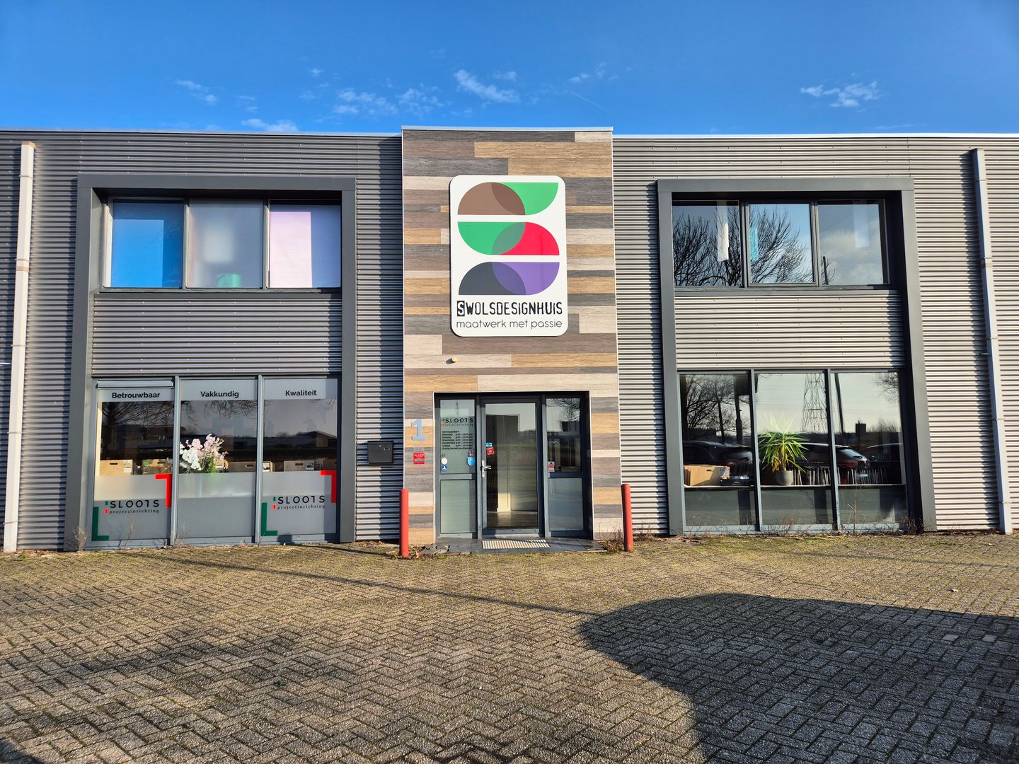 View photo 1 of Newtonweg 1