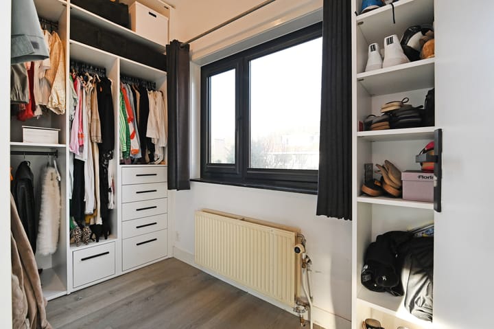 Foto 34 van Tuinfluiterlaan 1