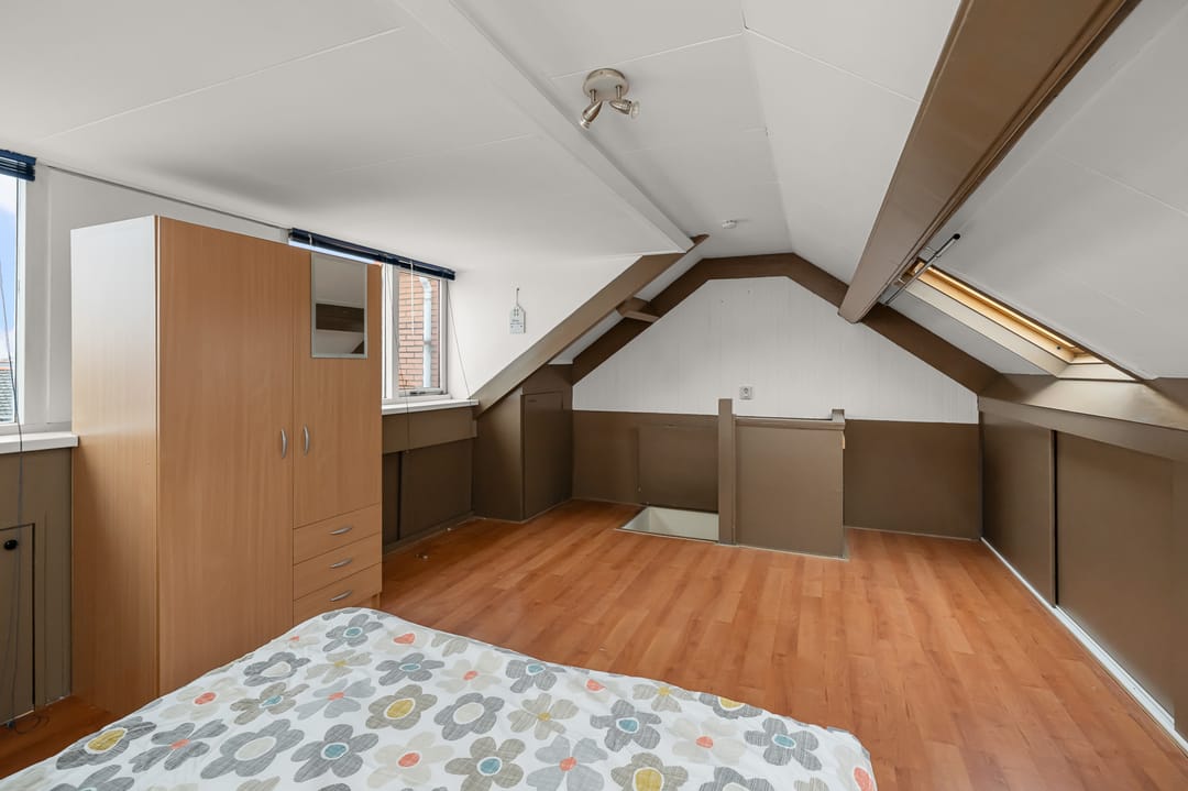 Photo 23 of Ruisdaelstraat 25