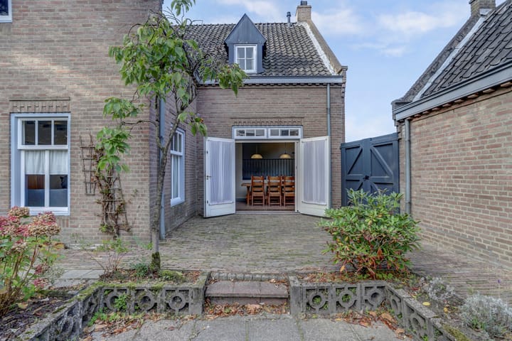 Foto 48 van Willibrorduslaan 80