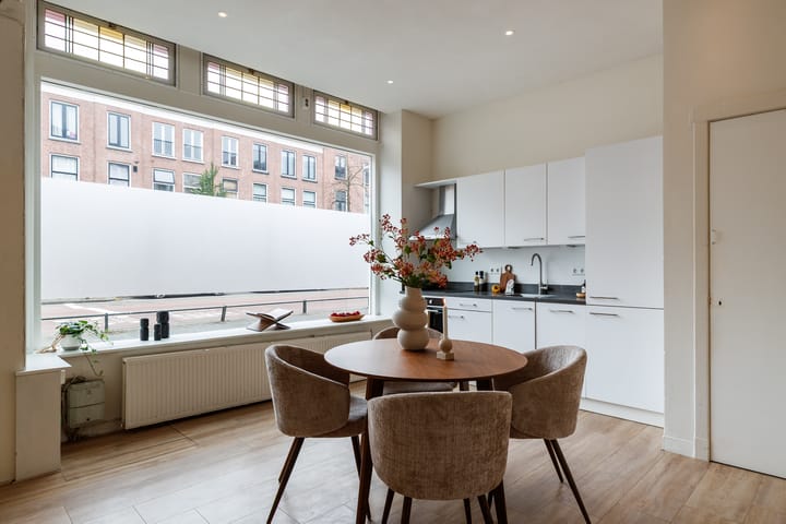 Photo 2 of Biltstraat 117