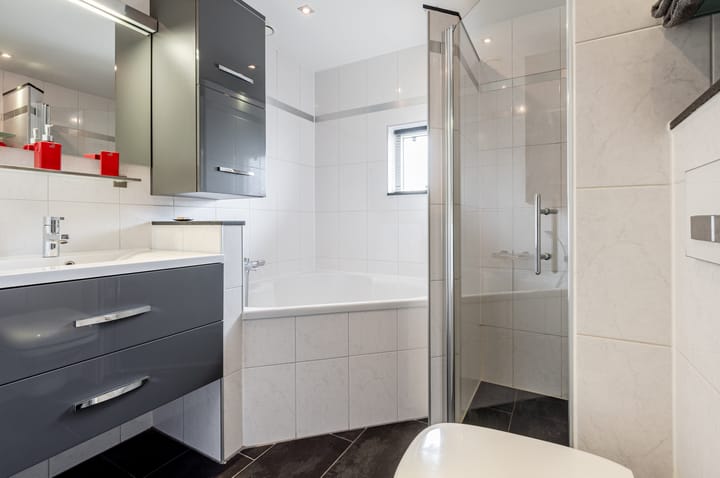 Photo 25 of Truffautstraat 48