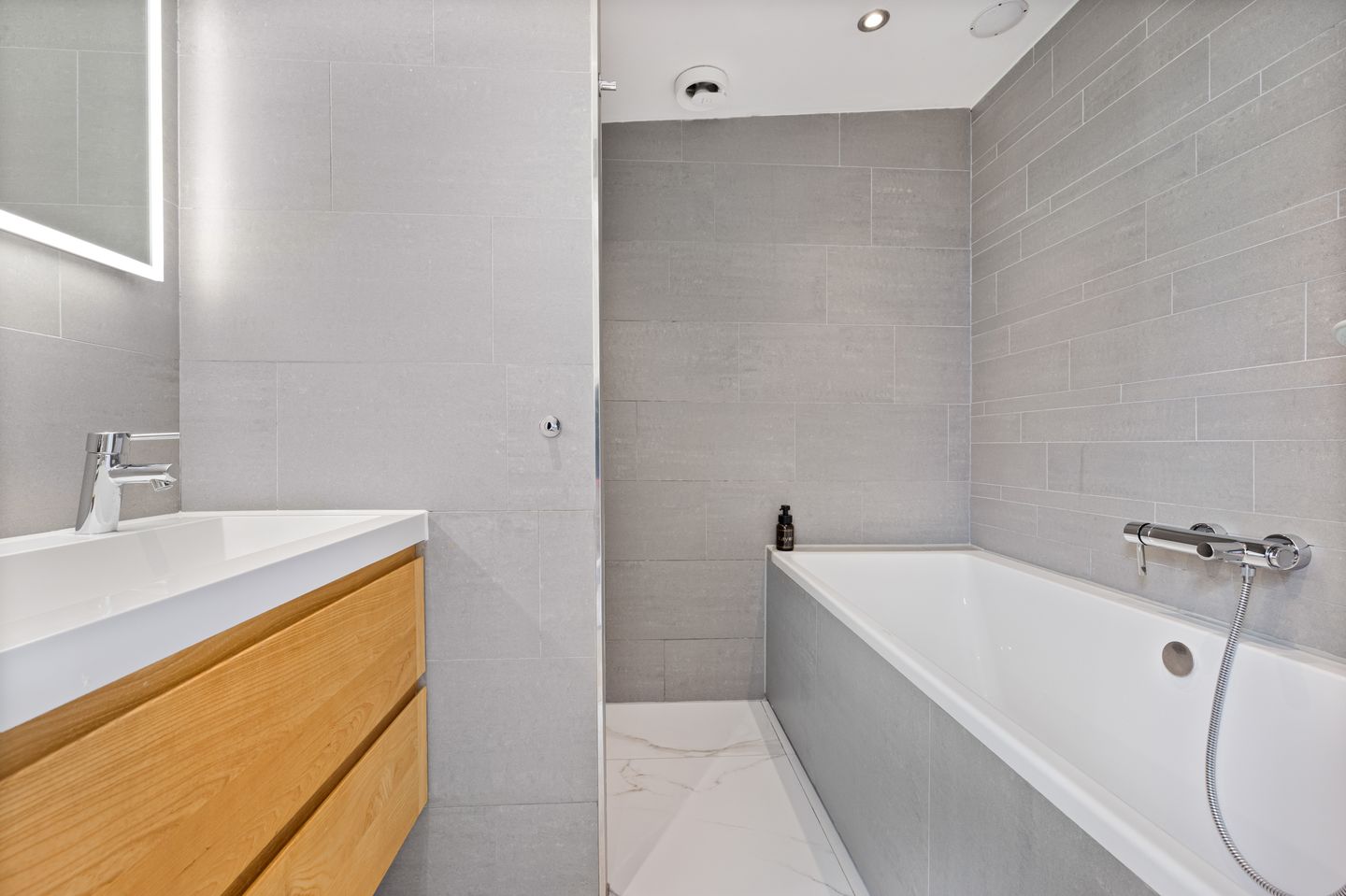 Foto 4 van Fannius Scholtenstraat 61-C