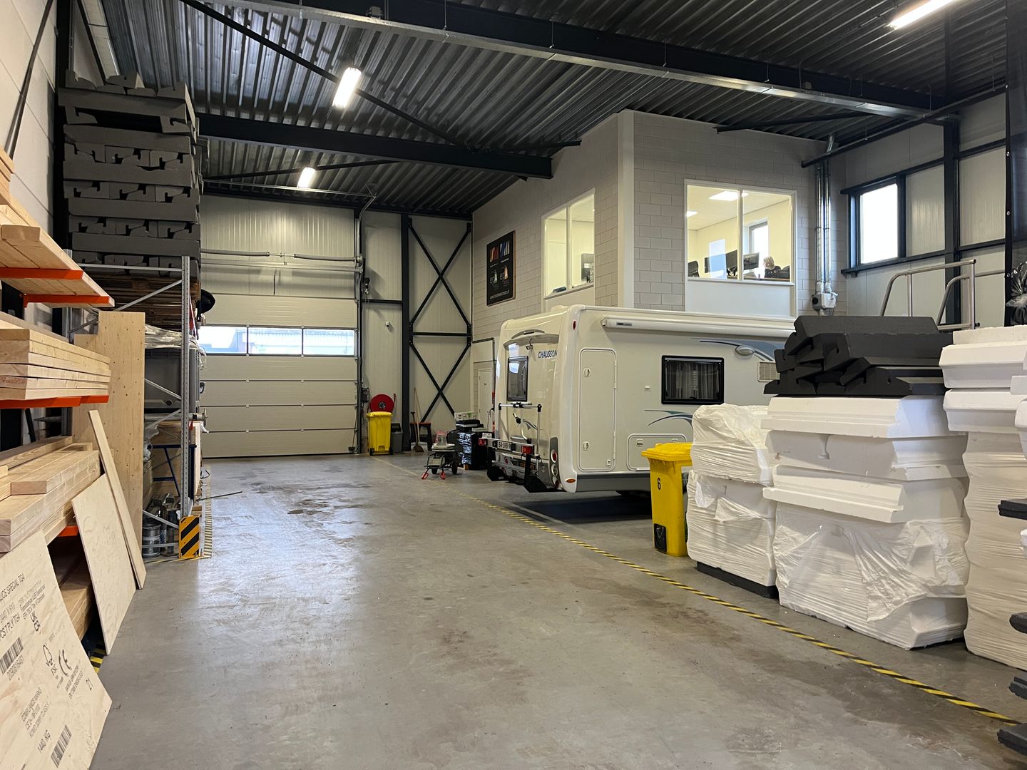 View photo 2 of Netamweg 4