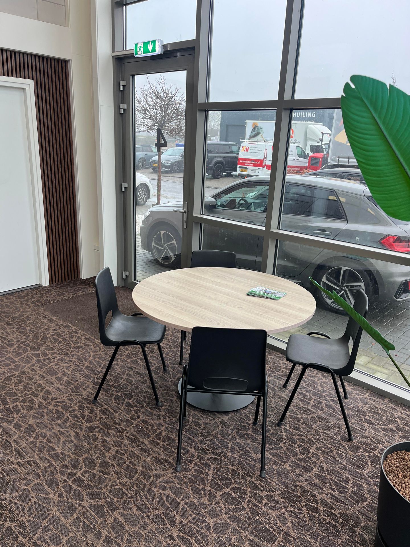 View photo 5 of Netamweg 4