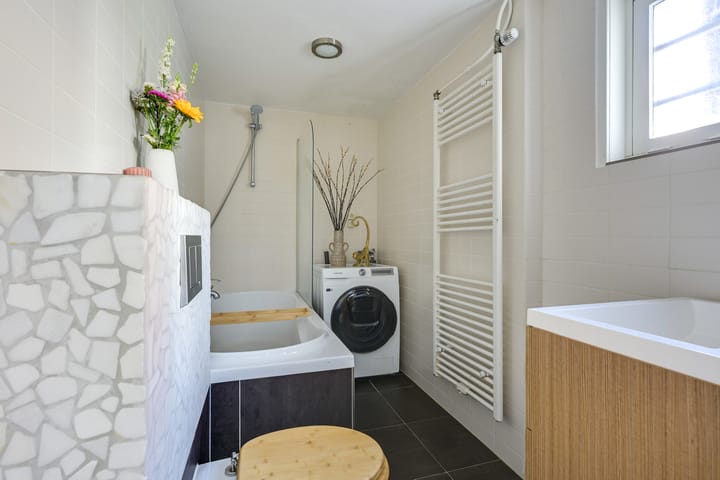 Foto 23 van Edisonstraat 170