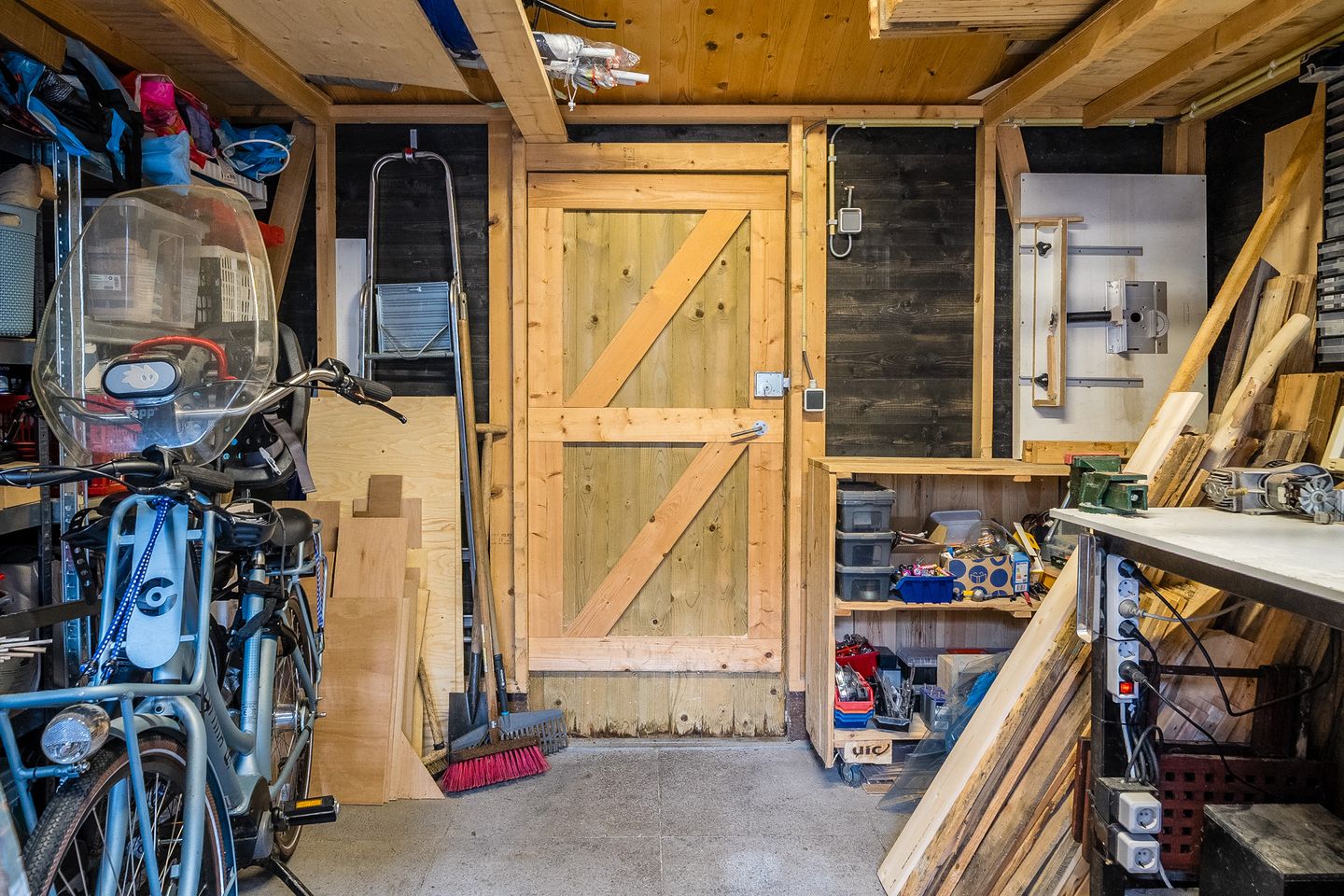 Photo 49 of Lindenlaan 66