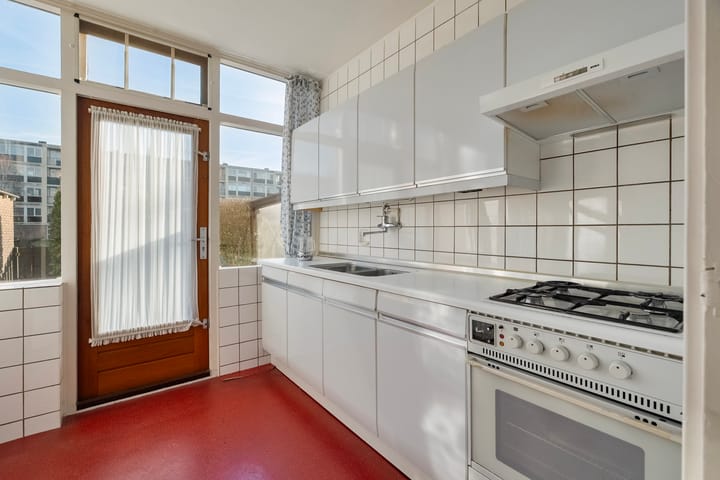 Photo 8 of Miltonstraat 34