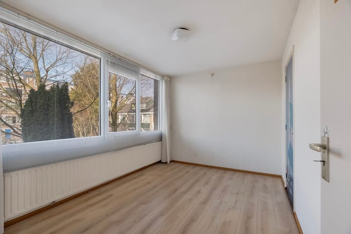 Photo 11 of Miltonstraat 34