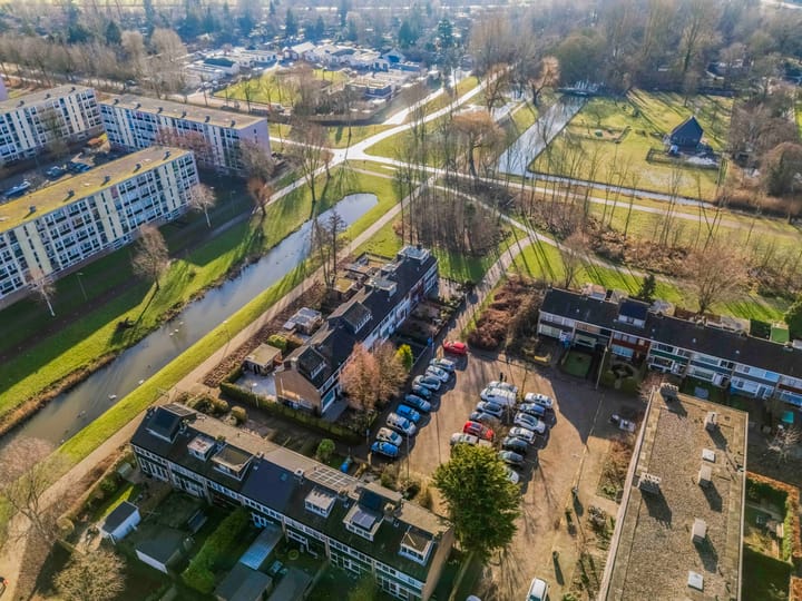 Photo 36 of Miltonstraat 34