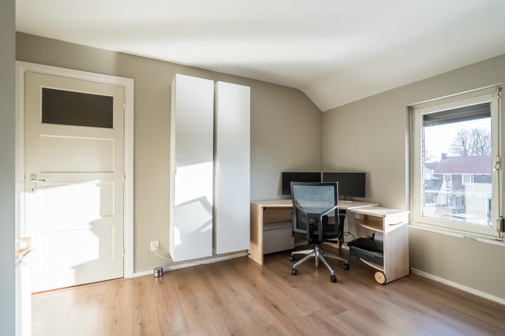 Foto 35 van Julianalaan 62