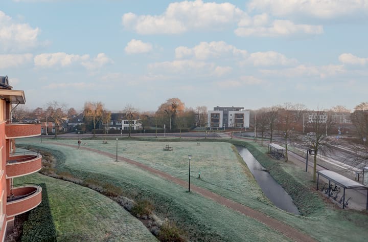 Foto 23 van Warmoeshof 22