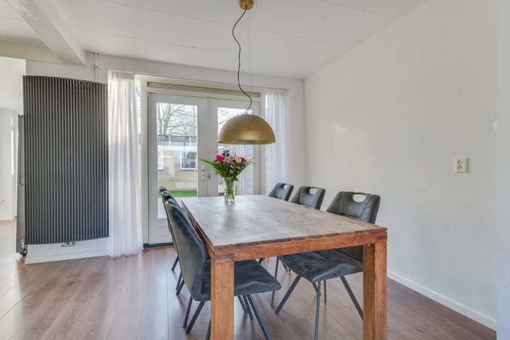 Foto 10 van Margrietlaan 38