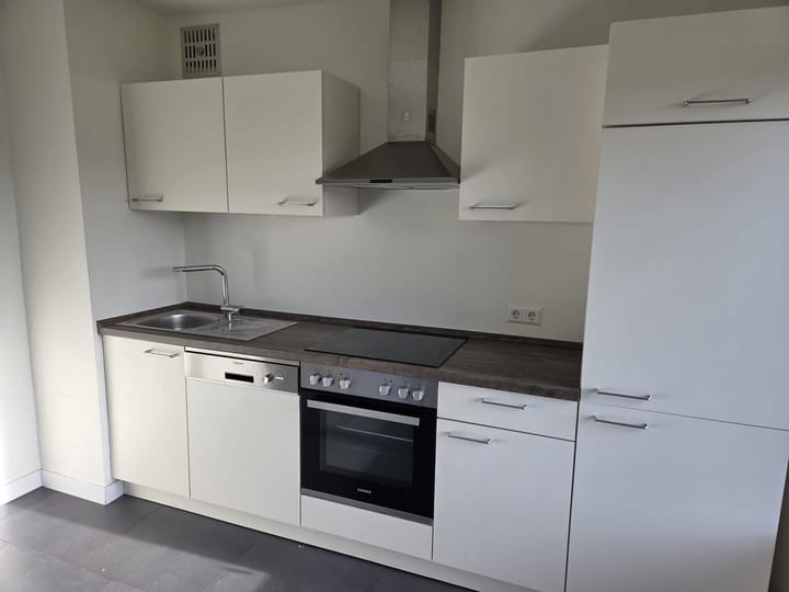 Foto 8 van Warmoesweg 8