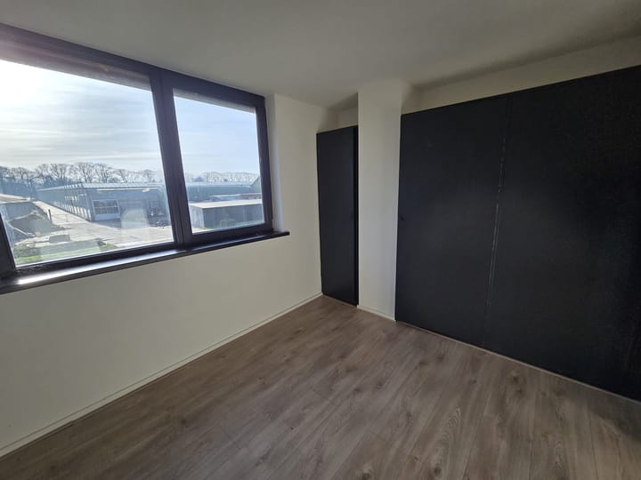 Foto 10 van Warmoesweg 8