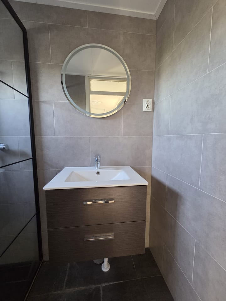 Foto 16 van Warmoesweg 8