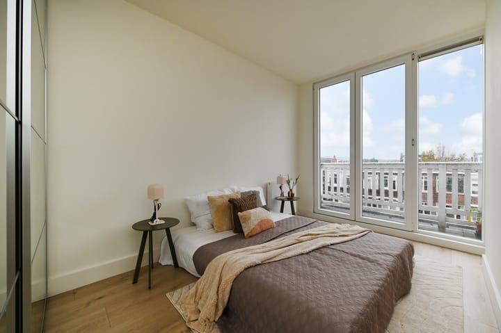 Photo 40 of Perenstraat 164