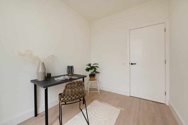 Photo 32 of Perenstraat 164