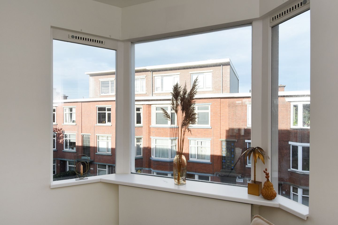 Photo 10 of Perenstraat 164