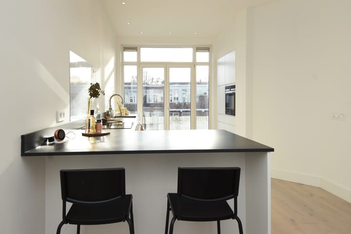 Photo 23 of Perenstraat 164