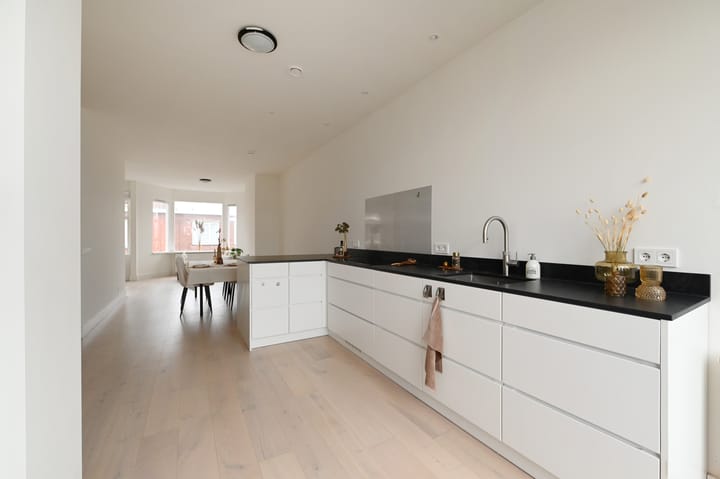 Photo 21 of Perenstraat 164