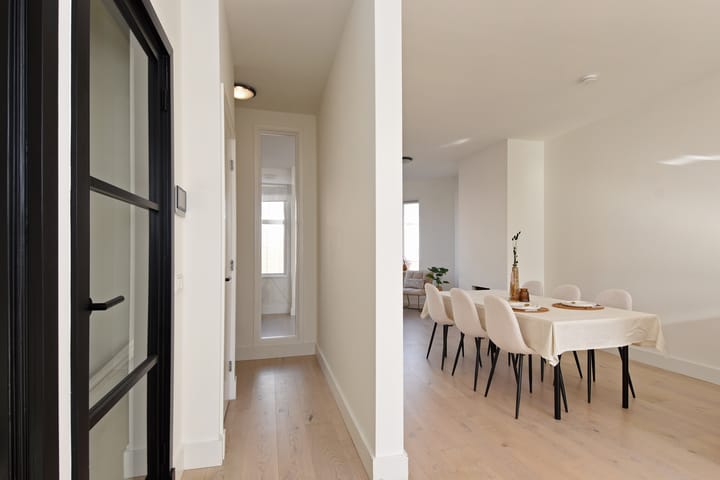 Photo 33 of Perenstraat 164