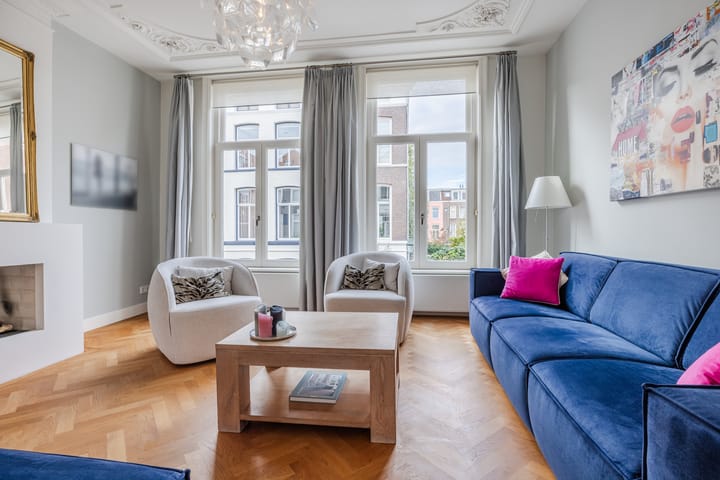 Photo 2 of Tollensstraat 119