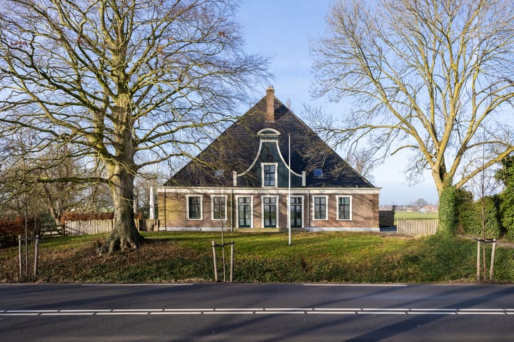 Foto 9 van Middenweg 189