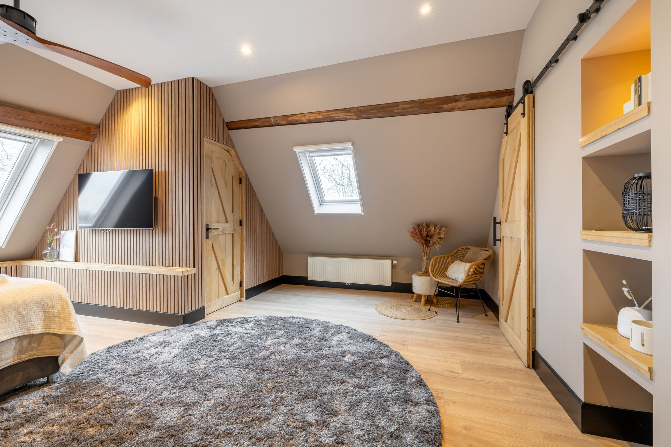 Foto 45 van Middenweg 189