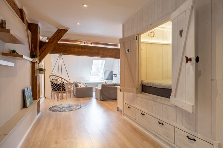 Foto 57 van Middenweg 189