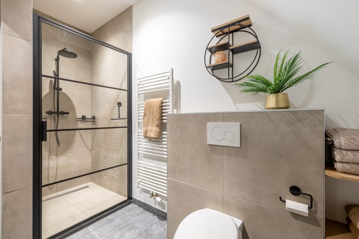 Foto 66 van Middenweg 189