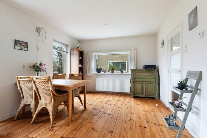 Photo 2 of Orxmasingel 132