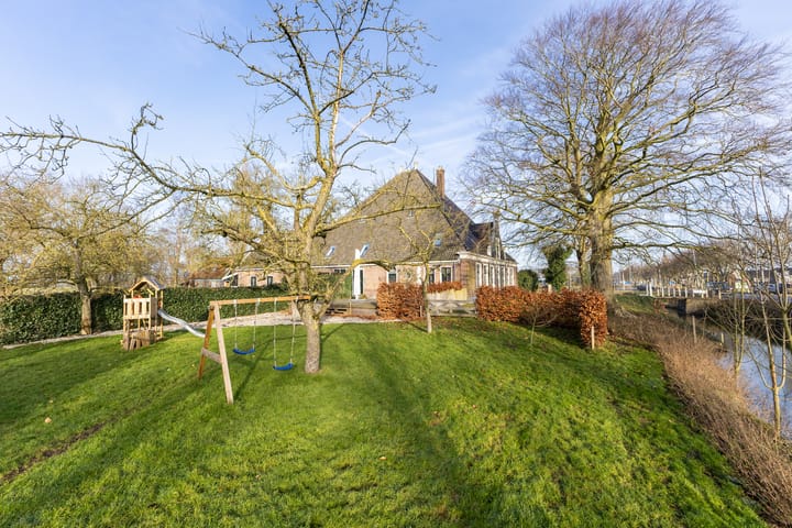 Foto 82 van Middenweg 189