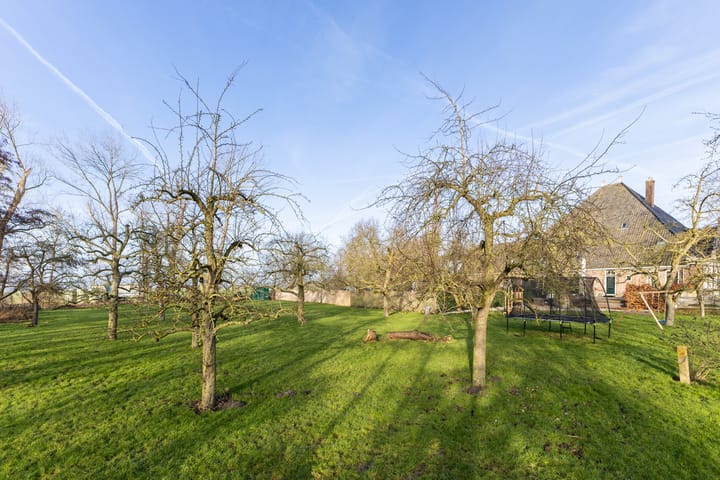 Foto 84 van Middenweg 189