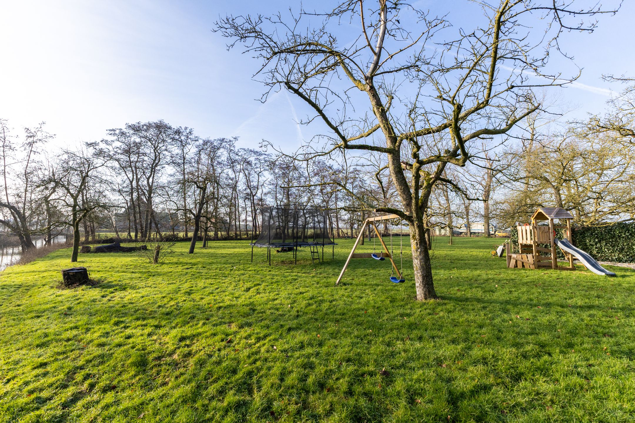 Foto 87 van Middenweg 189