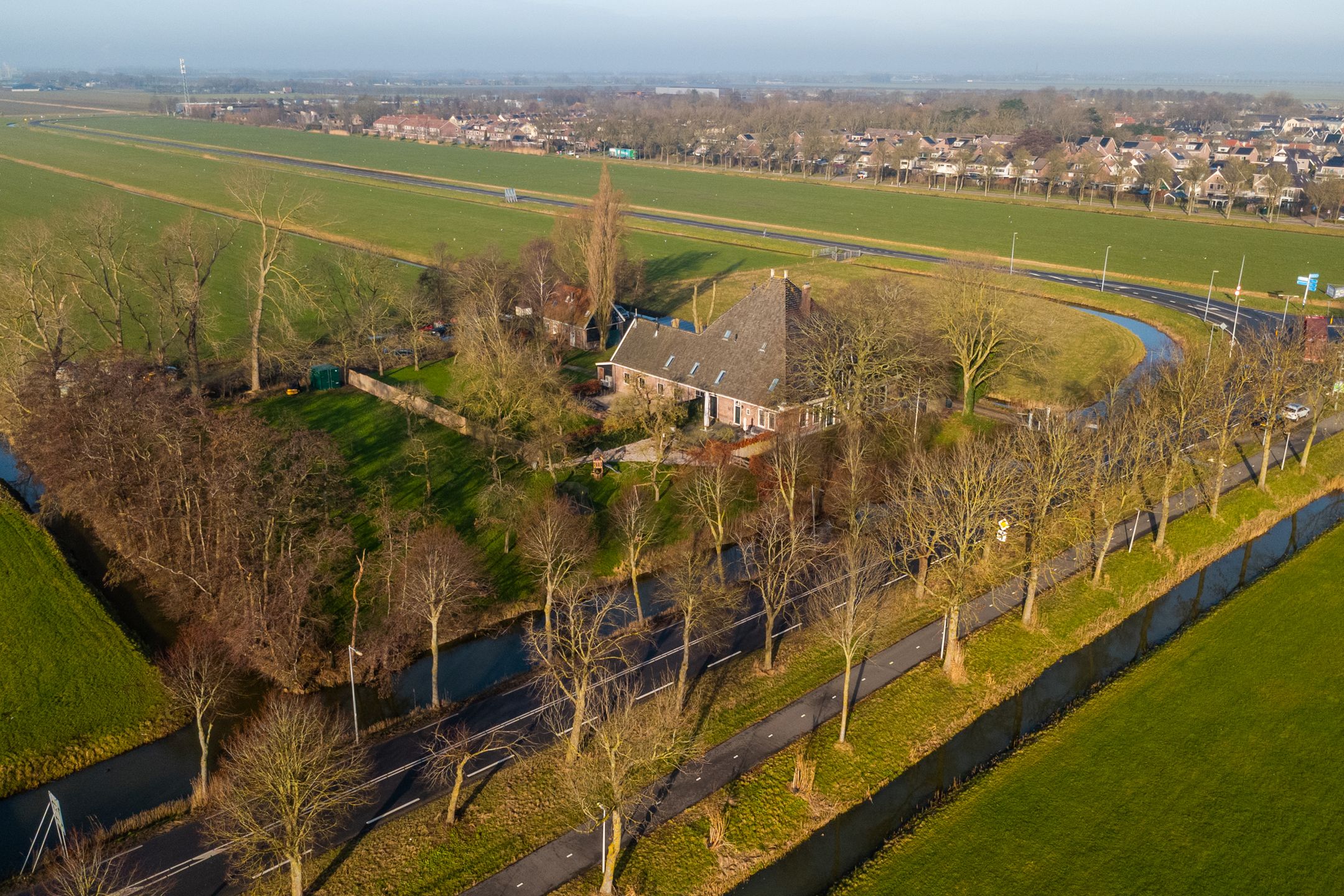 Foto 90 van Middenweg 189