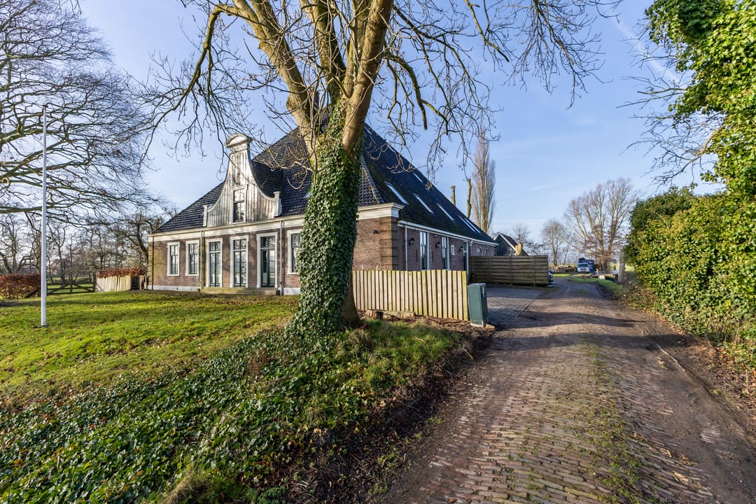 Photo 83 of Middenweg 189