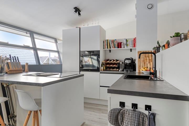 Photo 2 of Vierwiekenplein 11