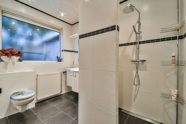 Foto 4 van De Lumeystraat 16