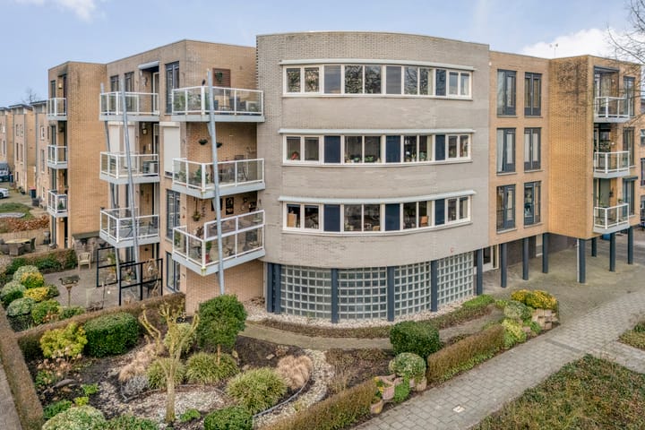 Foto 4 van Commissarislaan 76