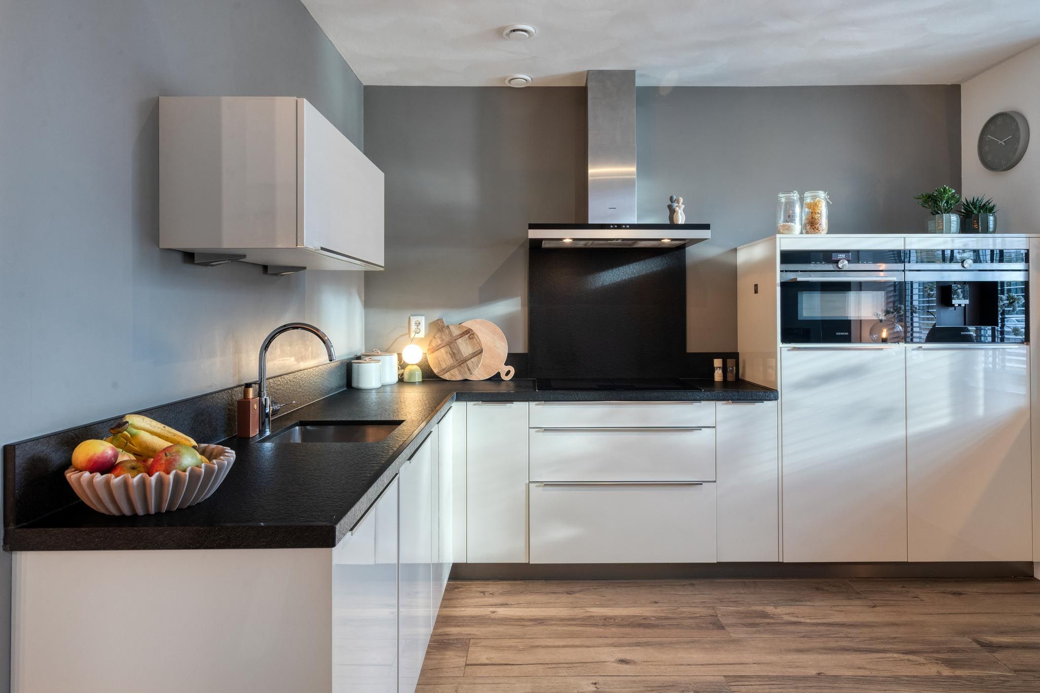 Photo 3 of Veenendaalstraat 151