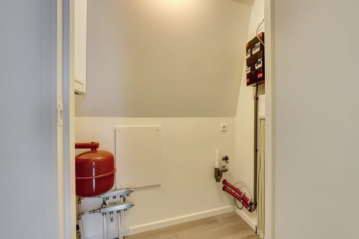 Foto 16 van Torenstraat 16-B