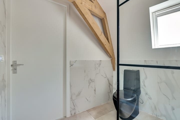 Foto 24 van Torenstraat 16-B