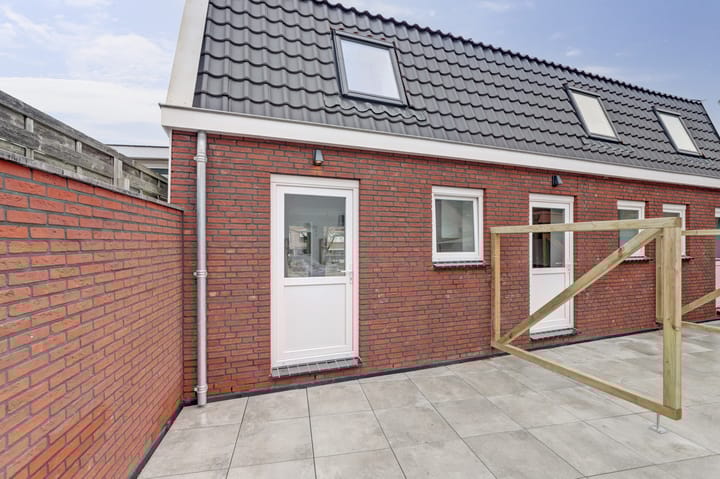 Foto 26 van Torenstraat 16-B