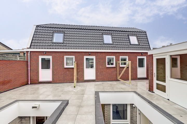 Foto 28 van Torenstraat 16-B