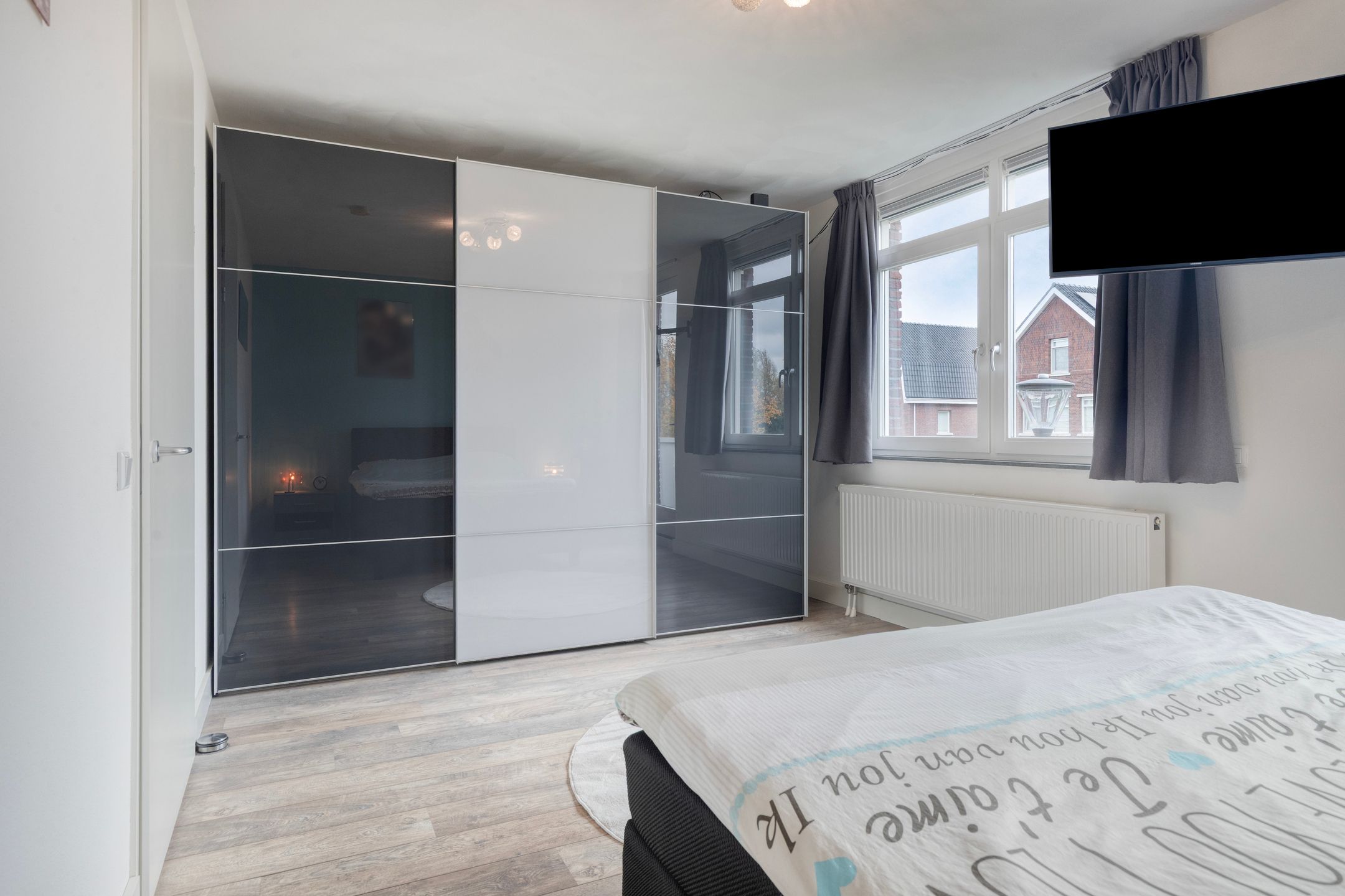 Photo 24 of Veenendaalstraat 151