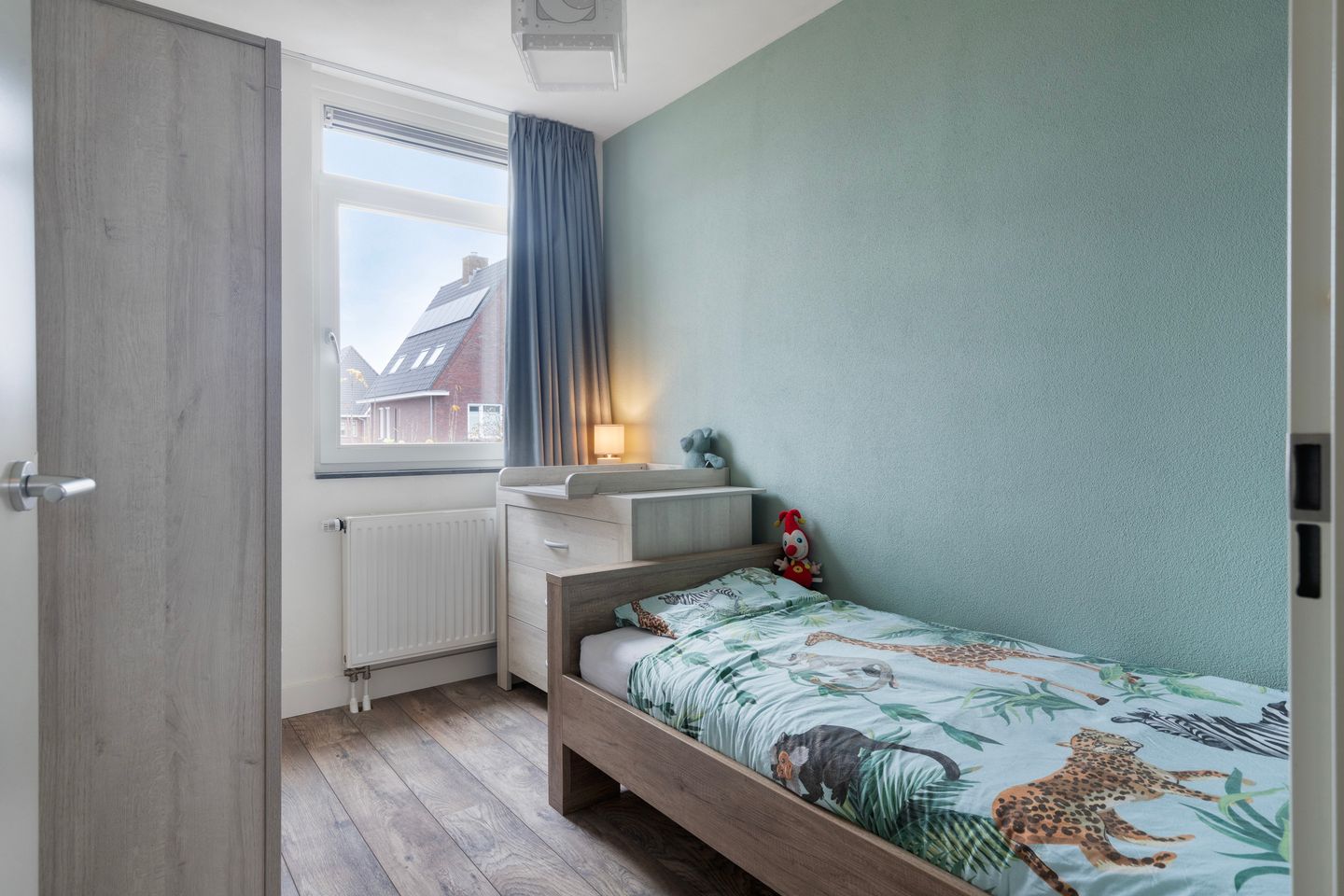 Photo 29 of Veenendaalstraat 151