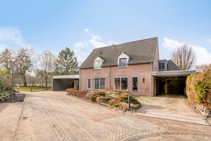 Foto 1 van Kerkbeemd 22