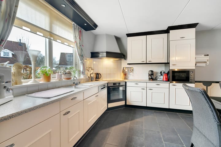 Foto 11 van Havikskruid 13